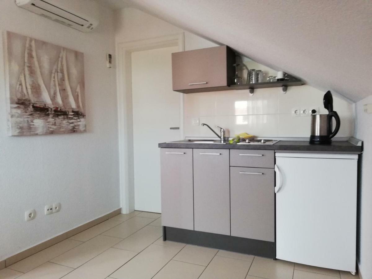 Apartment Juric Trogir Ngoại thất bức ảnh