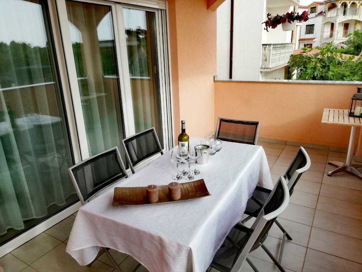 Apartment Juric Trogir Ngoại thất bức ảnh